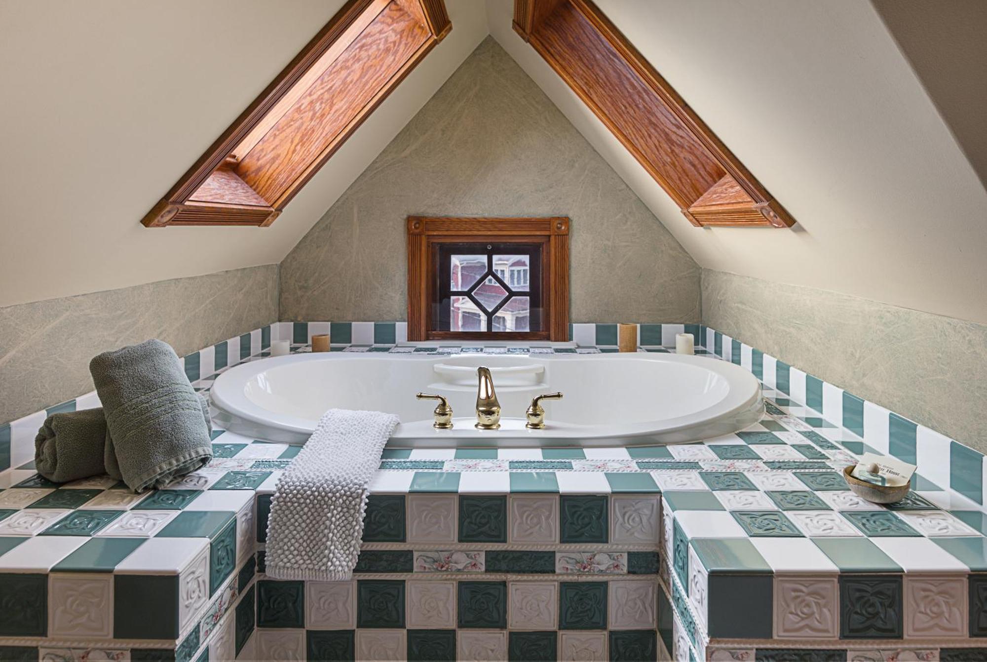 Historic Webster House Bed And Breakfast Inn Bay City Extérieur photo