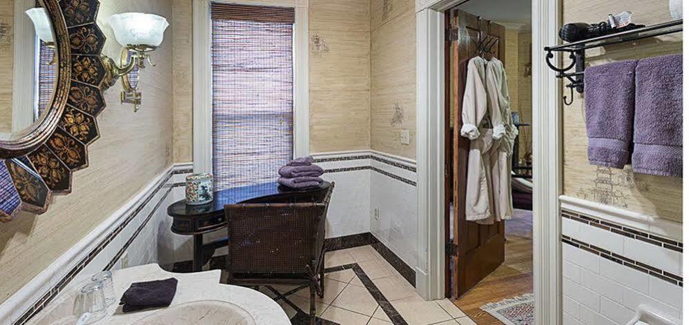 Historic Webster House Bed And Breakfast Inn Bay City Extérieur photo