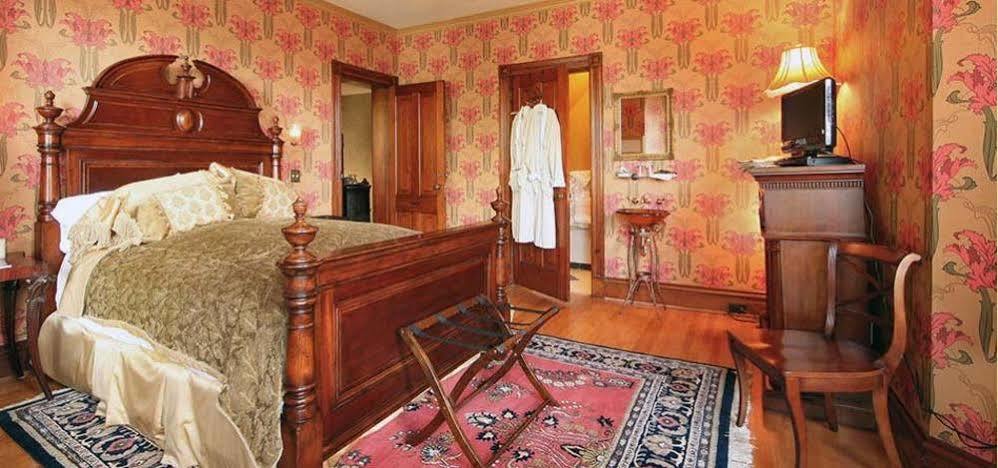 Historic Webster House Bed And Breakfast Inn Bay City Extérieur photo